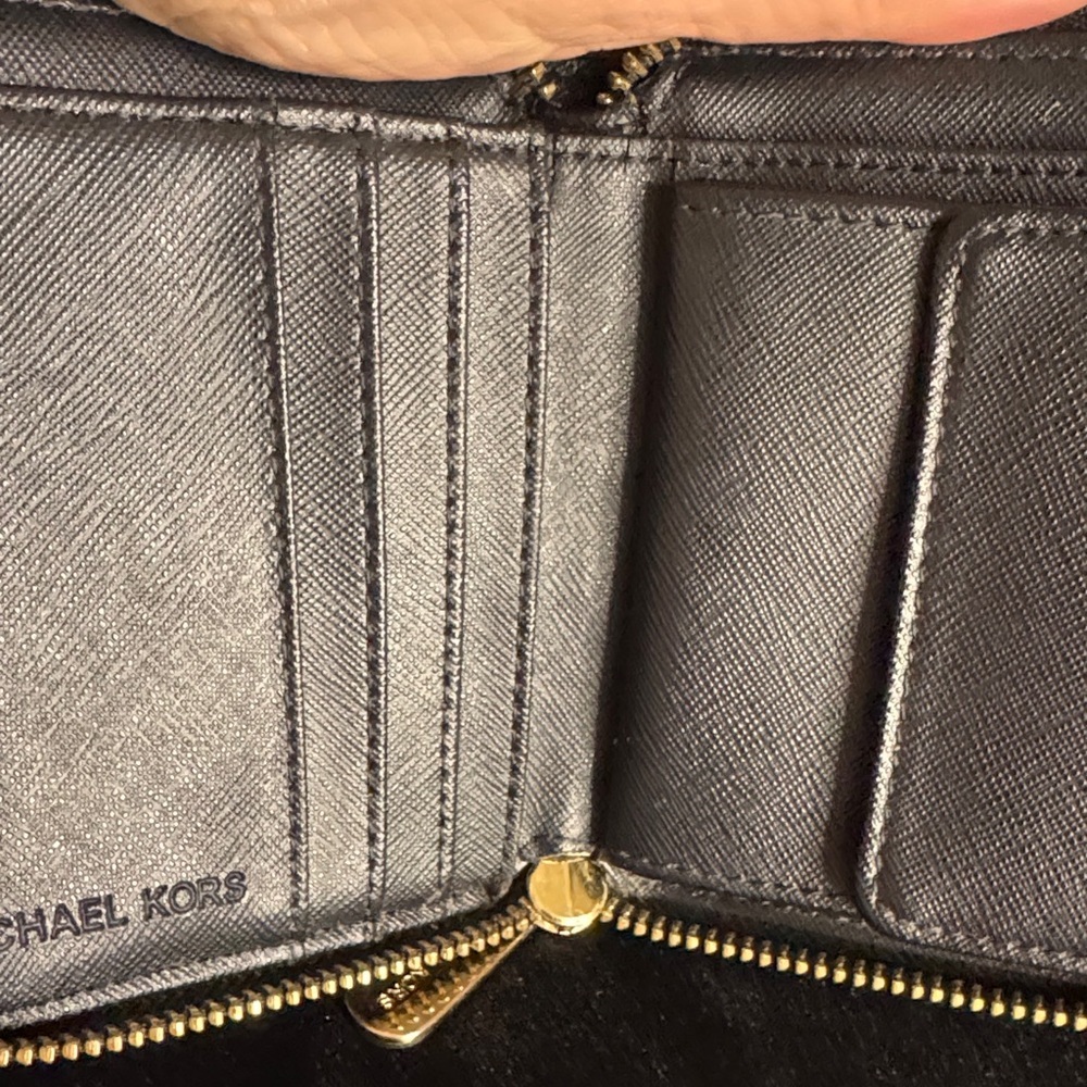 Michael Kors Glossy Black Tote with Gold Chains with Matching Wallet - Picture 12 of 14